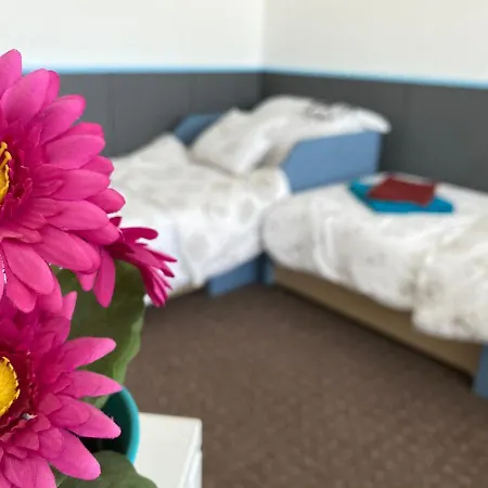 Orsolya Apartman שיופוק